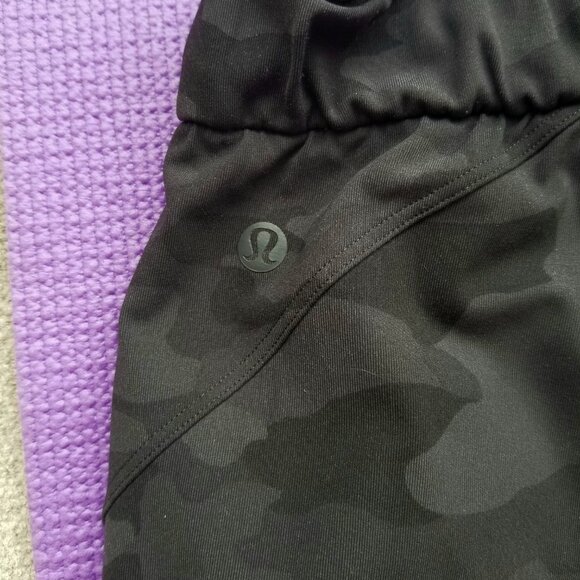 Lululemon Stretch High-Rise Jogger Full Length Camo Deep Coal Multi size 16 - Picture 3 of 10